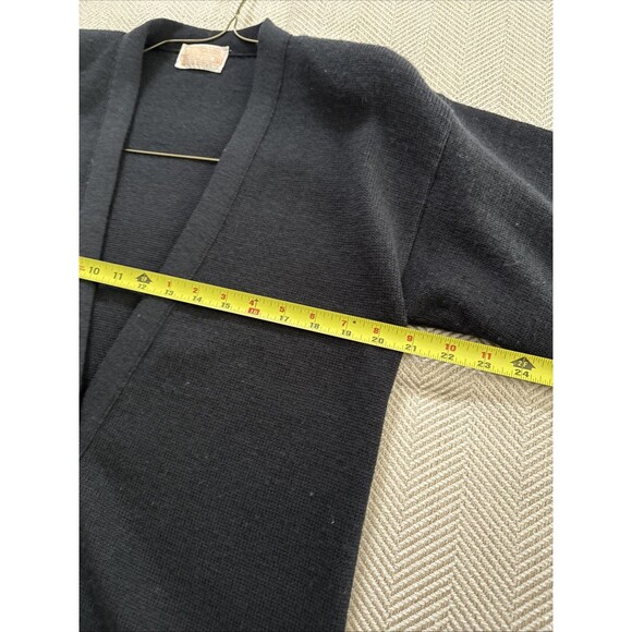 Pendleton Women’s Sweater Black Medium Cardigan Portland,OR 100% Virgin Wool USA - Picture 9 of 12